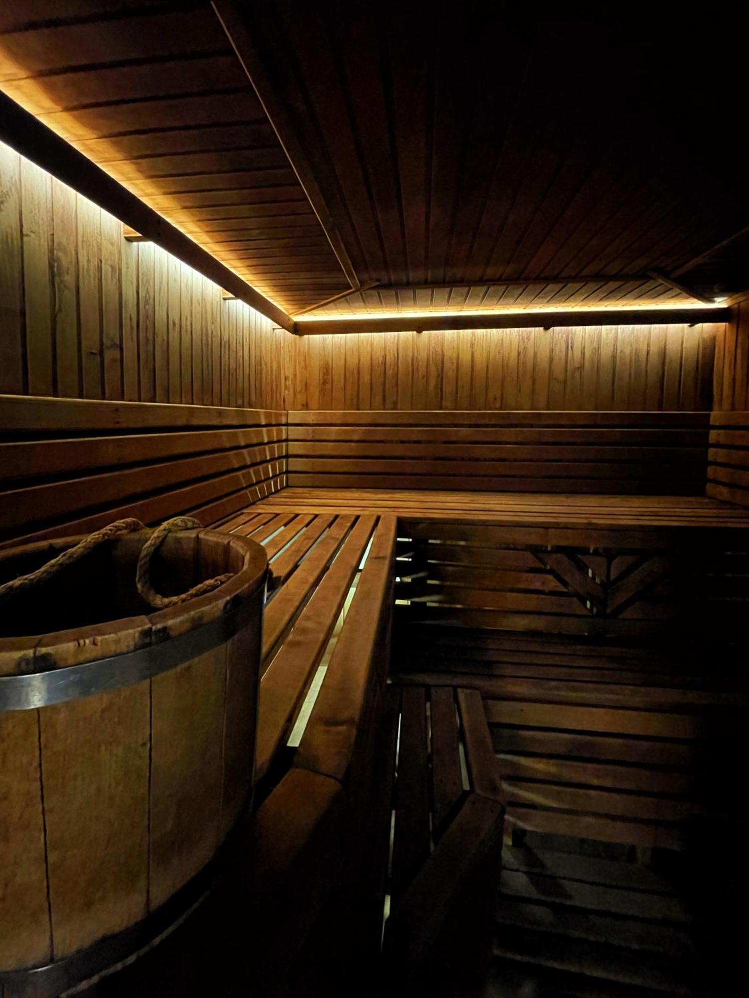 Zagorod Hotel Girka Polonka Luaran gambar